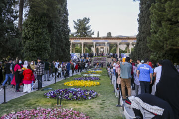 Recibimiento del Año Nuevo persa en Shiraz
