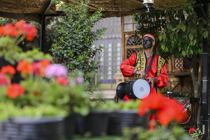 حاجی فیروز؛ نماد شادابی و سرزندگی در نوروز ایرانی