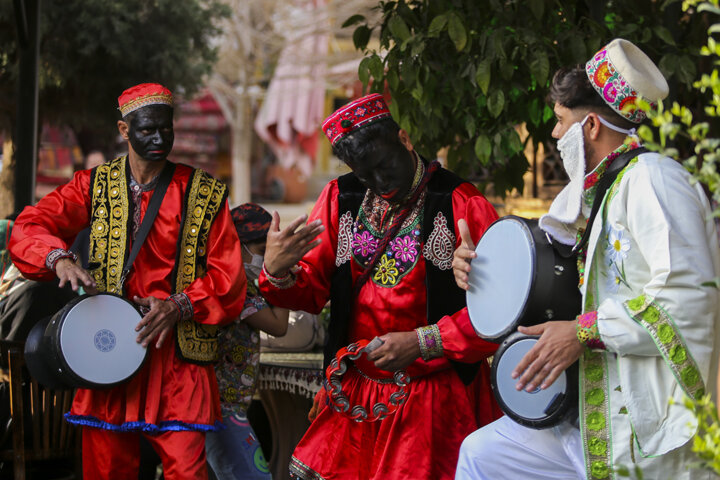حاجی فیروز؛ نماد شادابی و سرزندگی در نوروز ایرانی