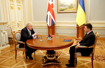 انگلیس و اوکراین بر تشدید تحریم‌ها علیه روسیه تاکید کردند