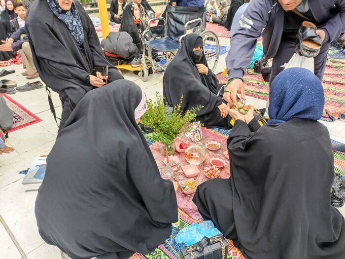 روایت خبرنگار ایرنا از لحظه تحویل سال در کربلا؛ حول حالنا