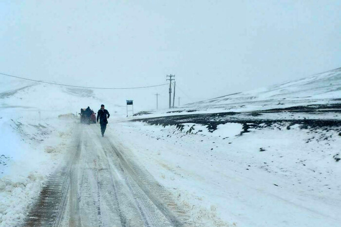 یکه تازی زمستان در نخستین روز بهار ۱۴۰۱ در اردبیل