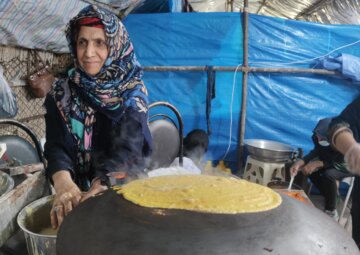 استقبال مسافران نوروزی از نمایشگاه بهار مالگه خرم‌آباد