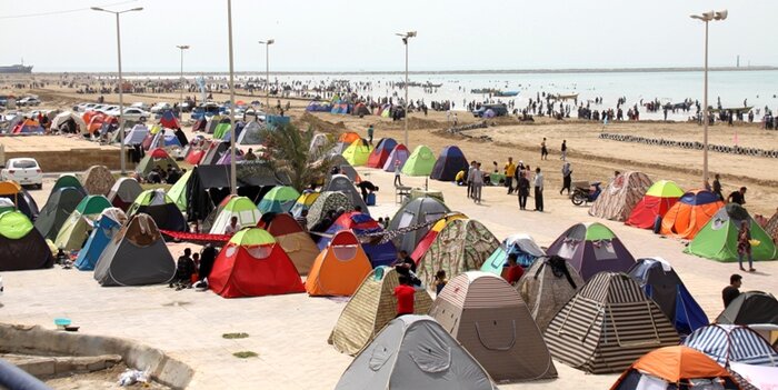 سونامی گردشگران نوروزی در بندر گناوه