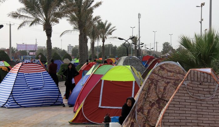 سونامی گردشگران نوروزی در بندر گناوه