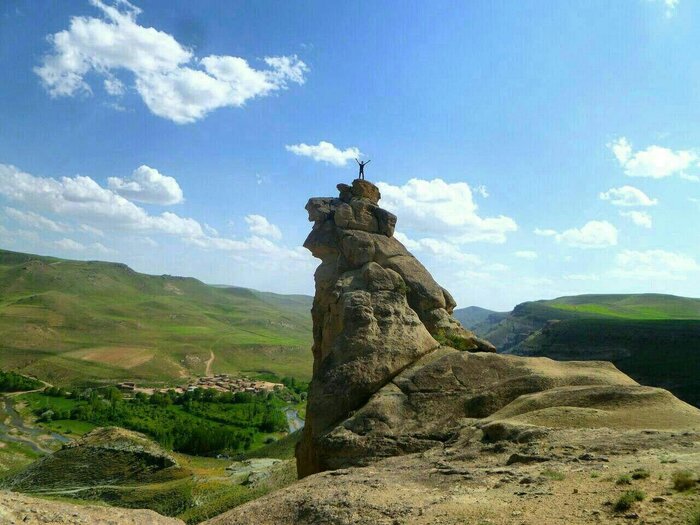 لباس دید و بازدید نوروزی بر تن عروس سهند