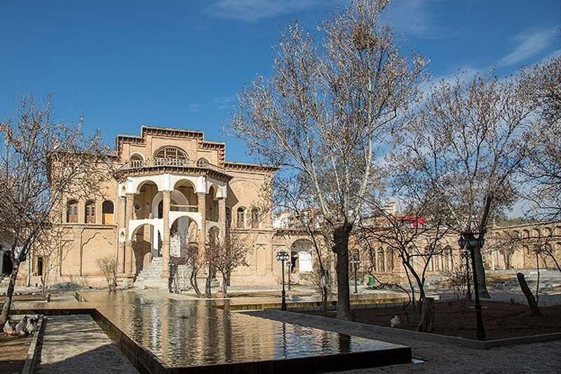 بیش از ۳۲ میلیارد تومان برای مرمت و بازسازی آثار تاریخی کردستان صرف شد بیش از ۳۲ میلیارد تومان برای مرمت و بازسازی آثار تاریخی کردستان صرف شد