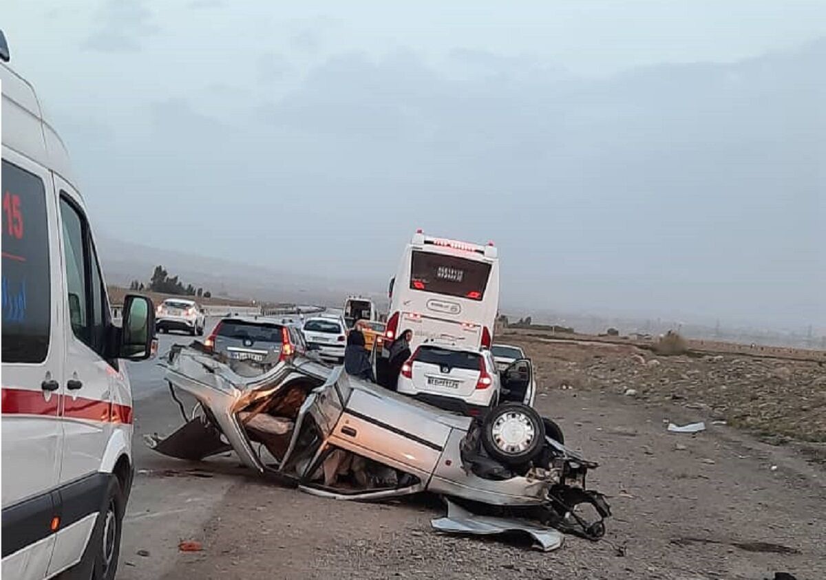 ۱۳ نفر در تصادفات جاده ای استان اصفهان جان باختند