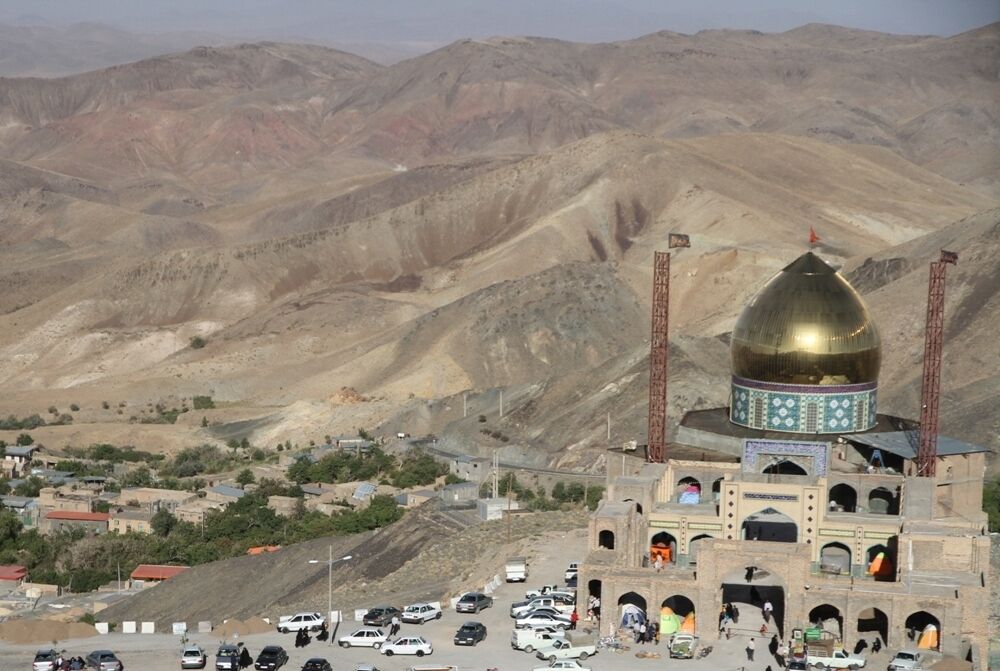 ۴۱ بقعه متبرکه خراسان جنوبی میزبان برنامههای ایام پایانی صفر ۴۱ بقعه متبرکه خراسان جنوبی میزبان برنامههای ایام پایانی صفر