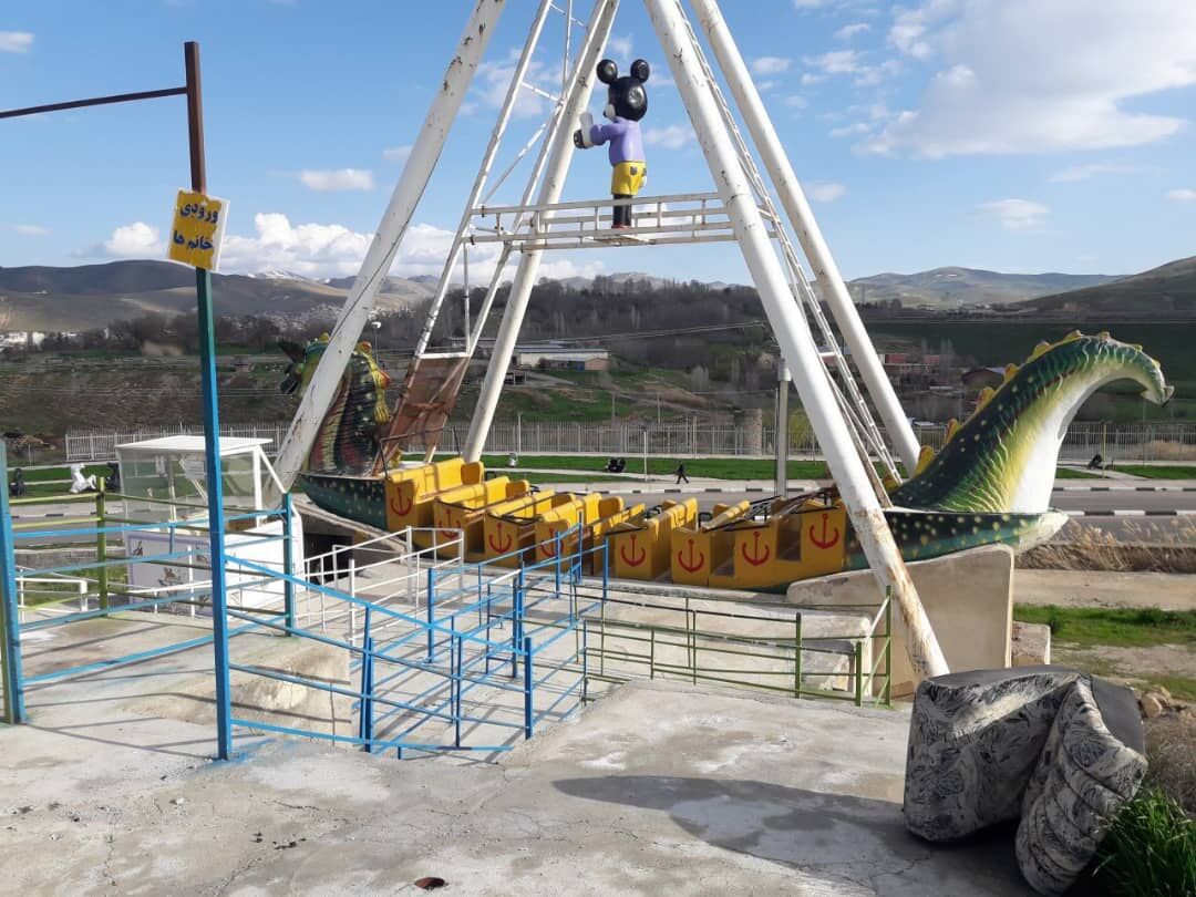 کودک چهار ساله بر اثر سقوط در محوطه شهربازی زریبار مریوان جان باخت کودک چهار ساله بر اثر سقوط در محوطه شهربازی زریبار مریوان جان باخت