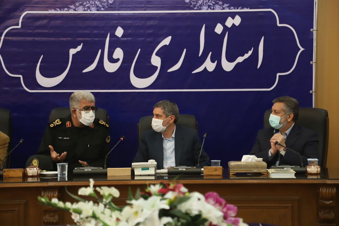 استاندار: خودروهای حامل اتباع غیر مجاز در فارس مرگ آفرینند استاندار: خودروهای حامل اتباع غیر مجاز در فارس مرگ آفرینند