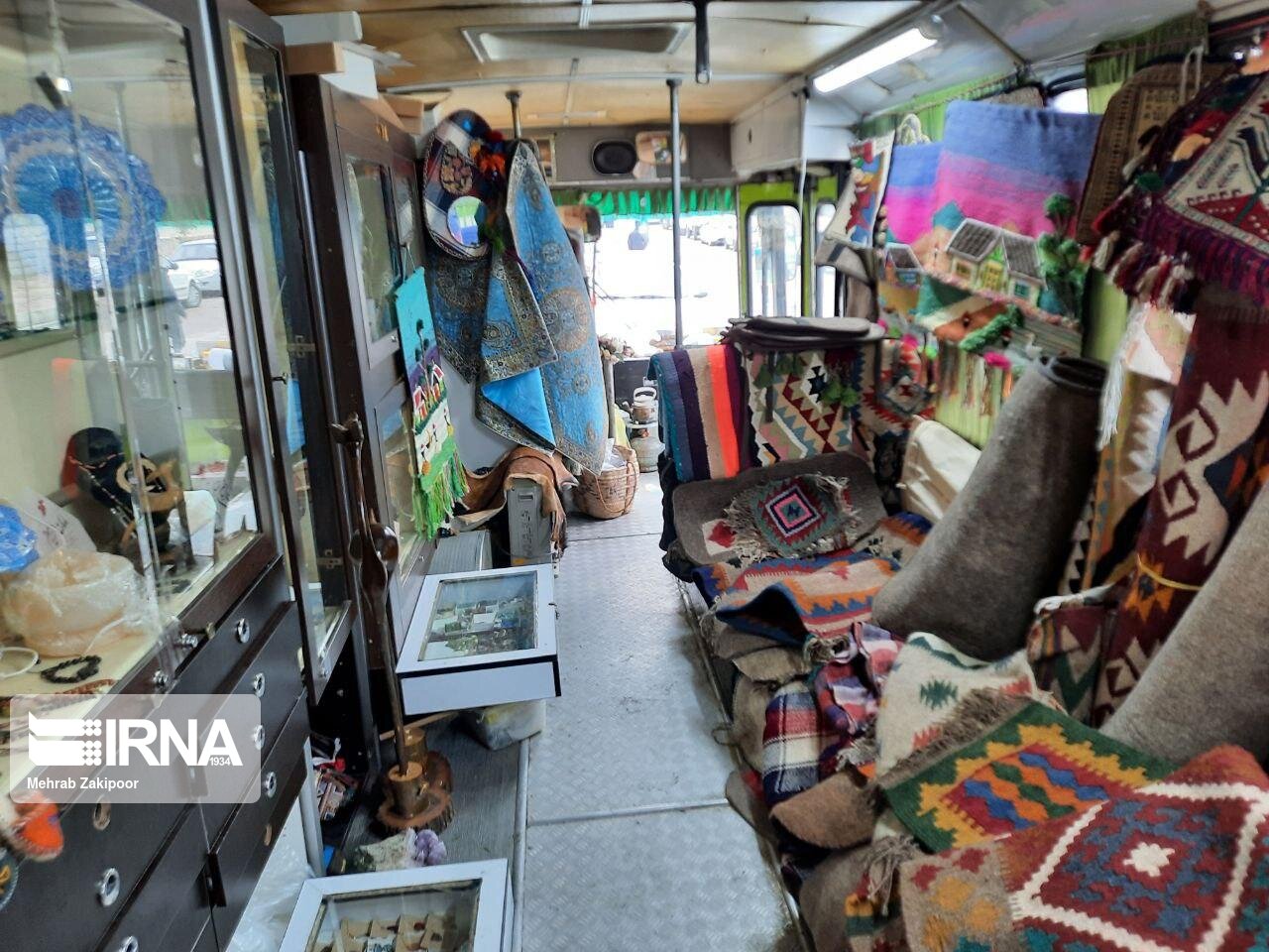 نمایشگاه ملی صنایع دستی و سوغات کشور در مازندران برپا شد 