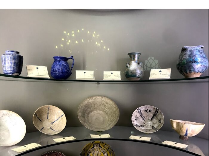 ملاقات با سفالینهها و آبگینههای تاریخی ایران در خانه قوام