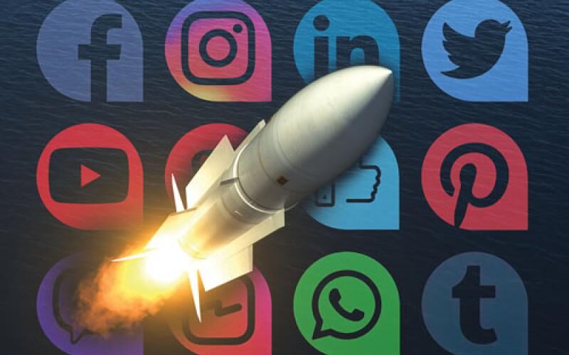 رسانههای اجتماعی؛ سلاح نظامی جدید برای پیروزی در جنگ رسانههای اجتماعی؛ سلاح نظامی جدید برای پیروزی در جنگ