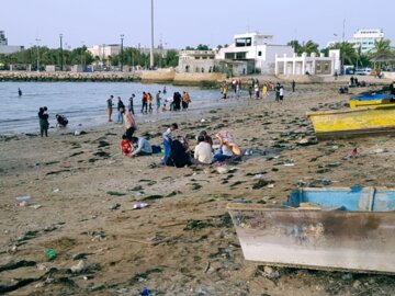 گردشگران نوروزی در سواحل بوشهر (2)