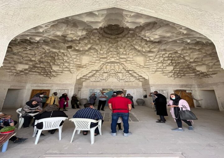 بیش از ۲۰ هزار نفر از یادمان های تاریخی لارستان دیدن کردند