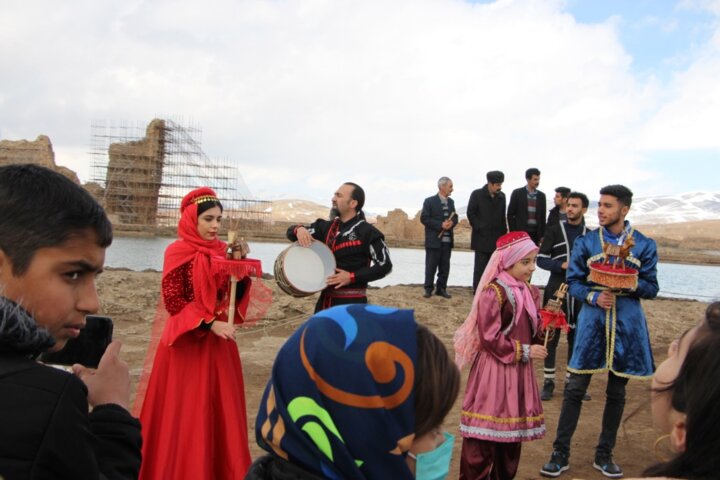 تختسلیمان بیشترین میزان گردشگران نوروزی آذربایجانغربی را داشت