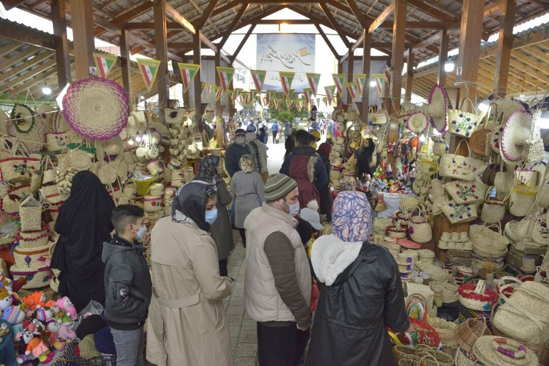 افزایش ۴۵ درصدی بازدید گردشگران نوروزی از فاز تجاری منطقه آزاد انزلی