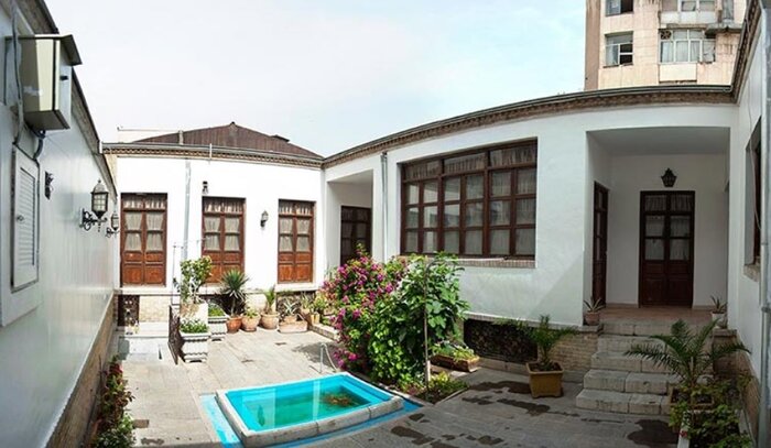 حال خانه موزه صبا کوک است