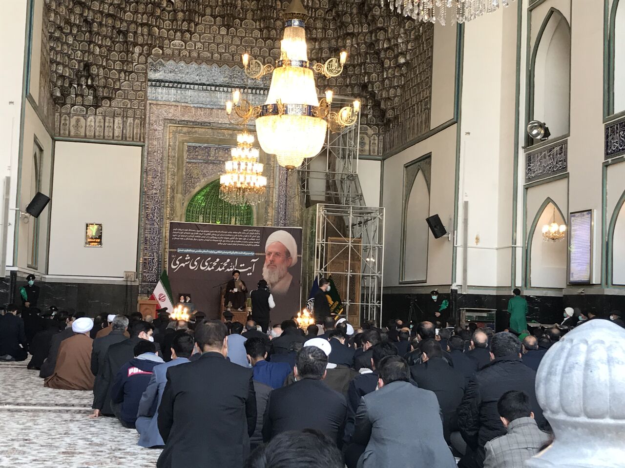 مراسم بزرگداشت آیتالله ریشهری در حرم مطهر رضوی برگزار شد  مراسم بزرگداشت آیتالله ریشهری در حرم مطهر رضوی برگزار شد