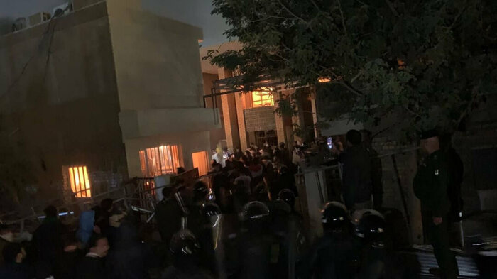 عذرخواهی از مرجعیت، سرانجام "توئیت باز"ی که فضای عراق را یک شبه به هم ریخت