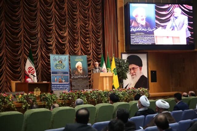 توجه دشمن به اقتصاد کشور است توجه دشمن به اقتصاد کشور است