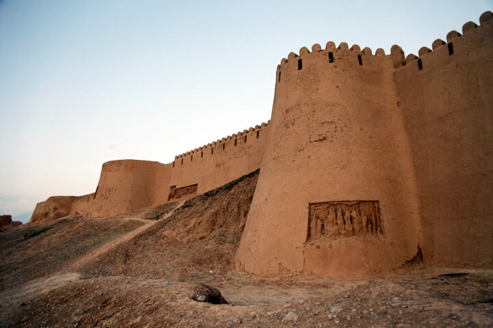 لرزه کمبود اعتبار بر پیکر دومین بنای خشتی ایران