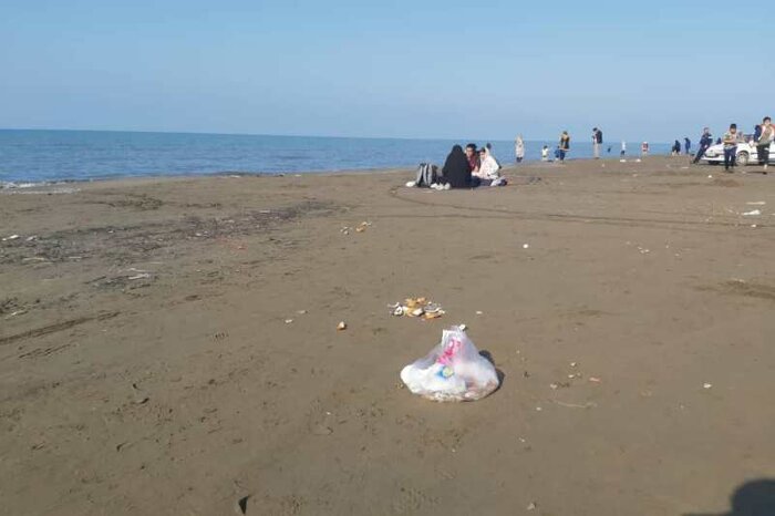 سایه سنگین نابسامانی بر زیباییهای ساحل چپکرود دریای مازندران