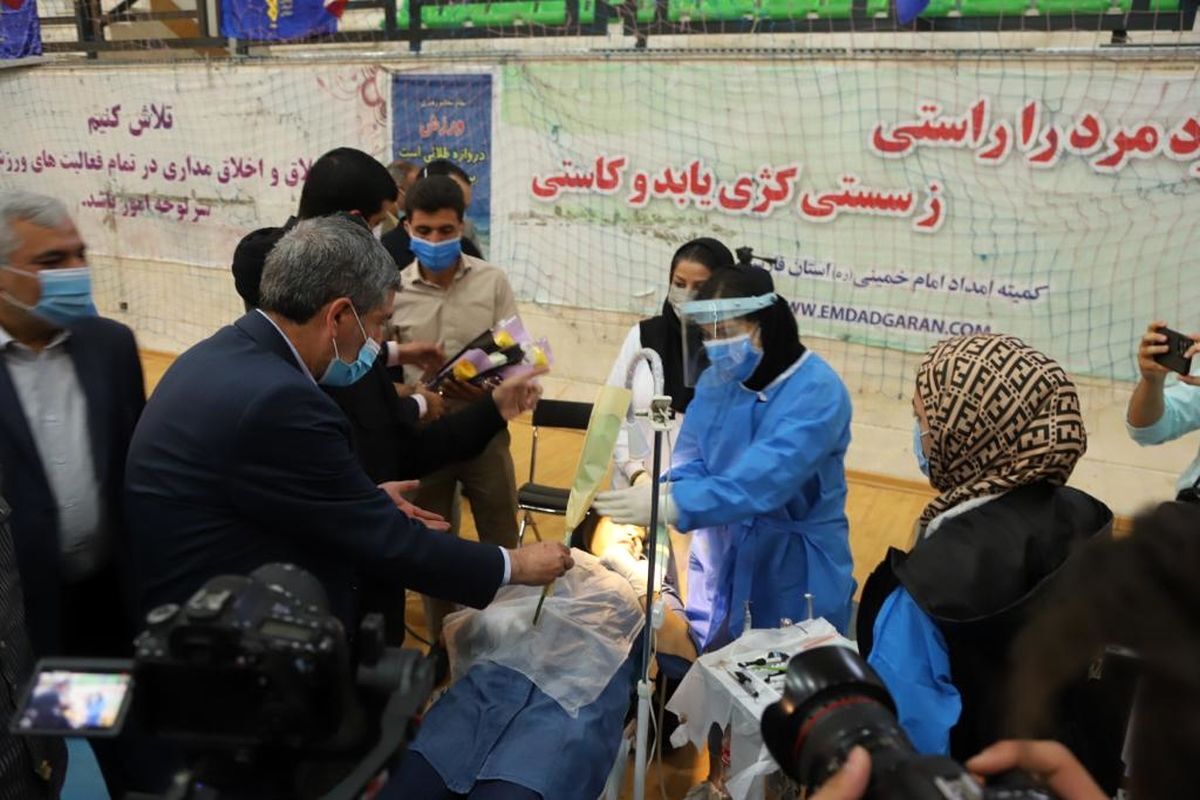 استاندار فارس: تلاش گروه‌های جهادی برای ارایه خدمات به نیازمندان قابل تحسین است