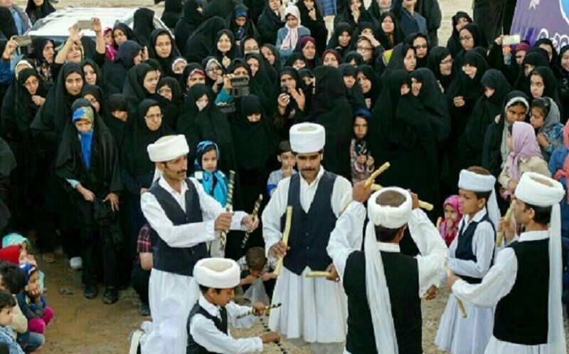 آیین سنتی بی بی گرد در گناباد برگزار شد آیین سنتی بی بی گرد در گناباد برگزار شد