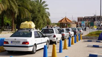 استاندار: ورود مسافران نوروزی به کردستان ۹ درصد افزایش یافت