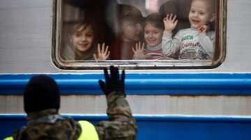 بازگشت پناهجویان اوکراینی در پی گرسنگی و آوارگی در کشورهای همسایه 
