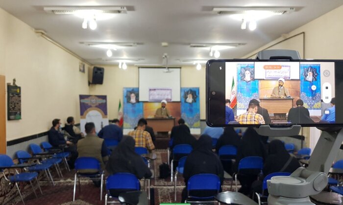 نماینده ملایر: ارزآوری با تجاریسازی شرکتهای دانشبنیان محقق میشود