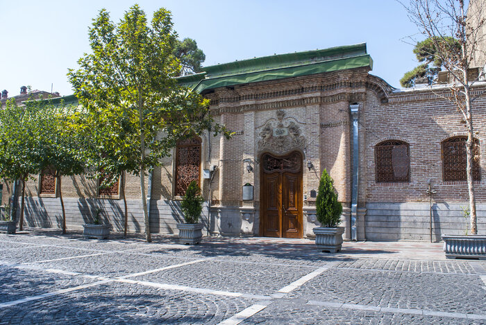 تهران‌گردی در قرن جدید/ بدون تماشای خیابان سی‌تیر می‌توان ادعای تهرانگردی داشت؟