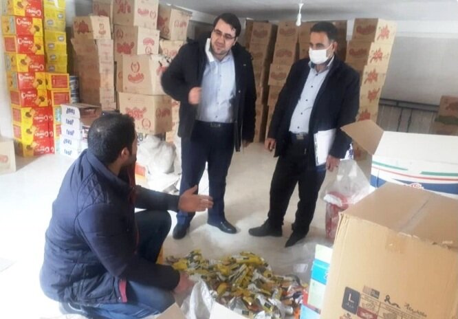 تداوم کشف مواد غذایی و خام فاسد در مراغه