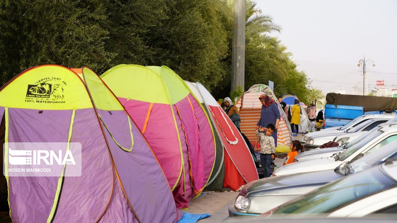 ظرفیت پذیرش مسافران تربتحیدریه ۲ هزار نفر در شبانه روز است + فیلم ظرفیت پذیرش مسافران تربتحیدریه ۲ هزار نفر در شبانه روز است + فیلم