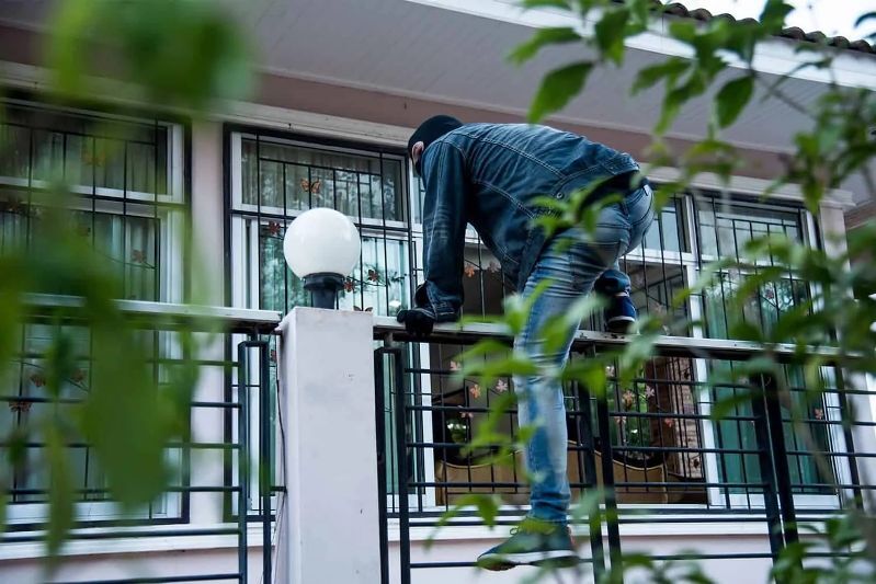 برای جلوگیری از سرقت منازل در ایام نوروز چه کنیم؟ برای جلوگیری از سرقت منازل در ایام نوروز چه کنیم؟