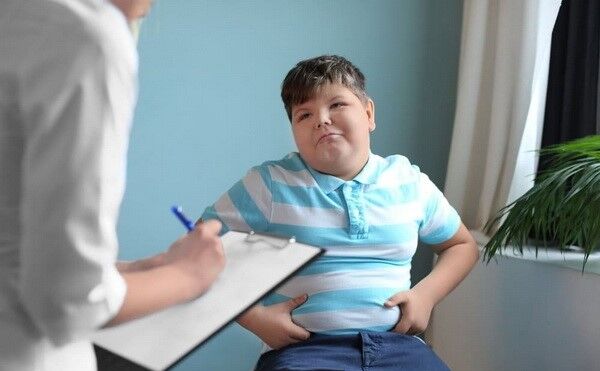 چرا «چاقی» جهان گرسنه را میبلعد؟ چرا «چاقی» جهان گرسنه را میبلعد؟