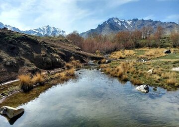 نمایی ازطبیعت بهاری بدر و پریشان قروه