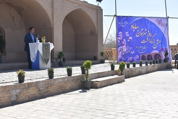 جشن بزرگداشت روز شهرستان بهاباد