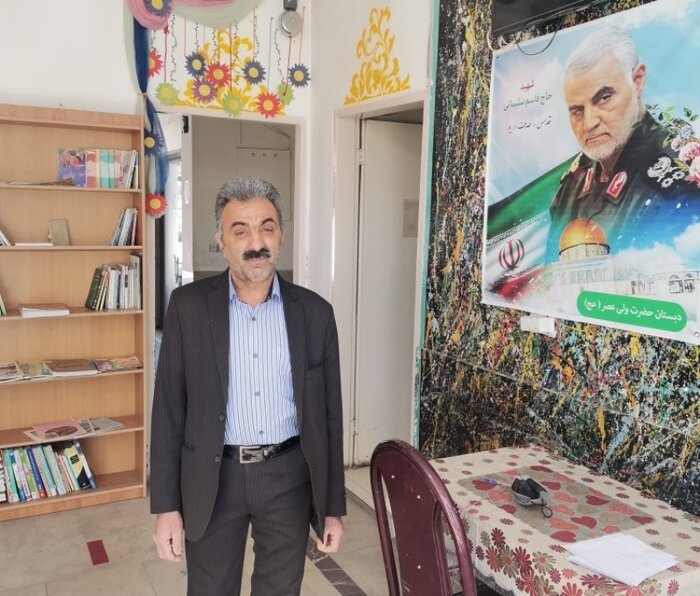 سرایدار مدرسهای در قزوین،دستبند ۵۰ میلیونی را به صاحبش برگرداند