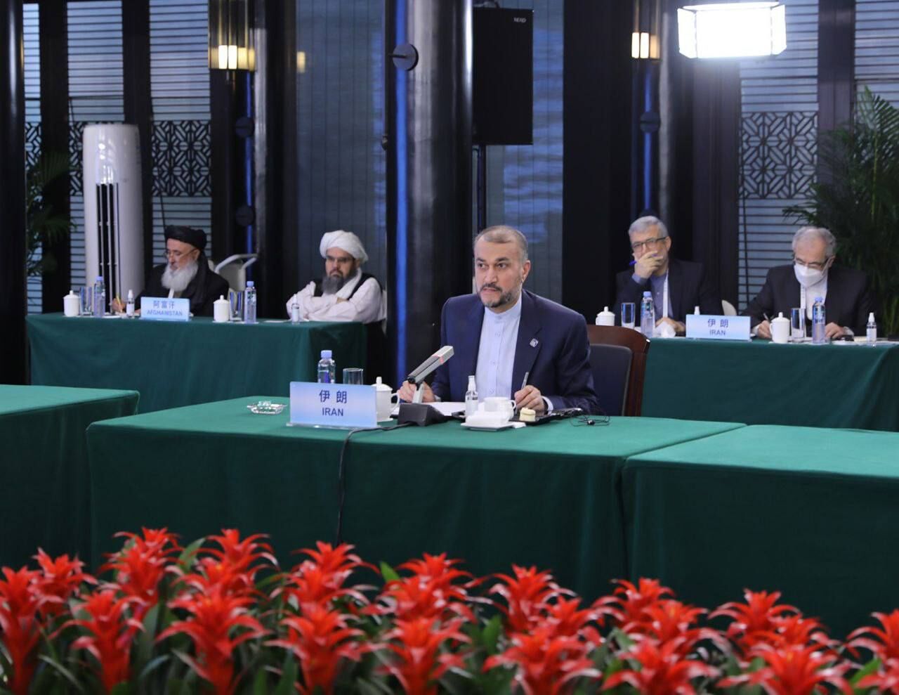 Irán urge a establecer un mecanismo interregional para la reconstrucción y el desarrollo de Afganistán 