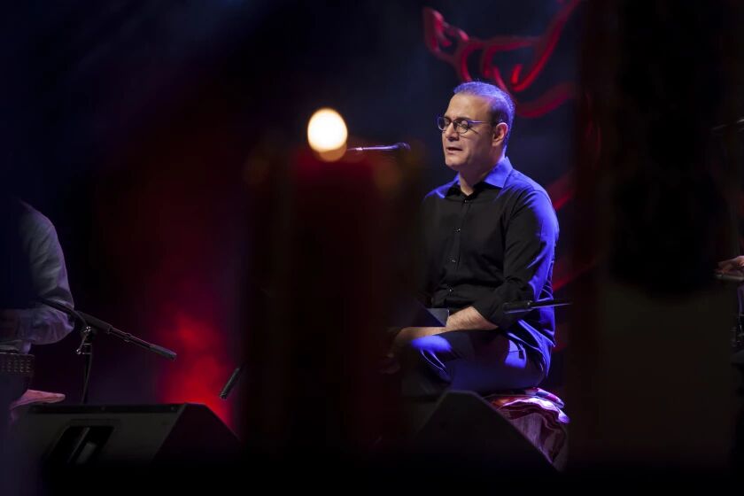 ممانعت از ورود علیرضا قربانی به آمریکا پس از ۴ ساعت بازجویی ممانعت از ورود علیرضا قربانی به آمریکا پس از ۴ ساعت بازجویی