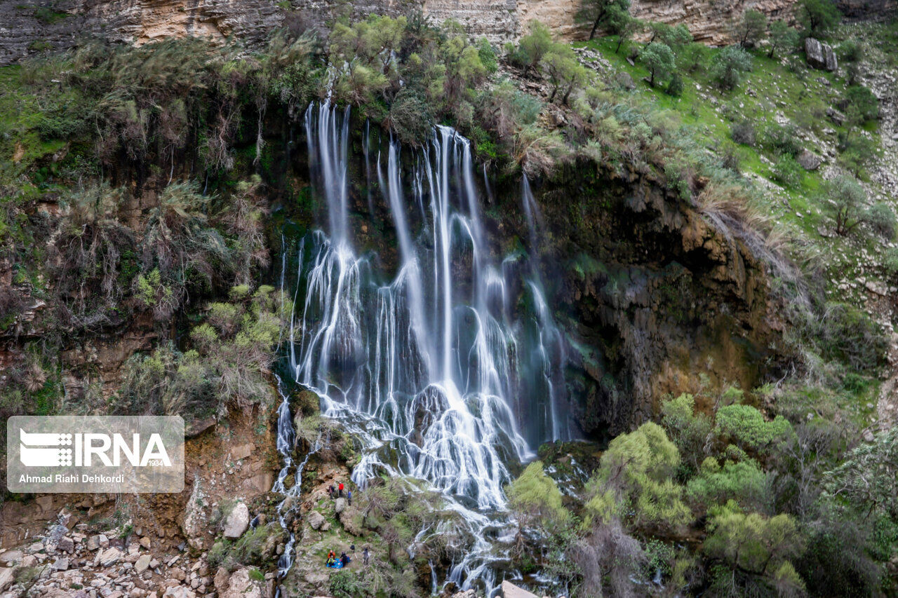 IRNA English - Shevi Waterfall in Dezfoul, southwestern Iran