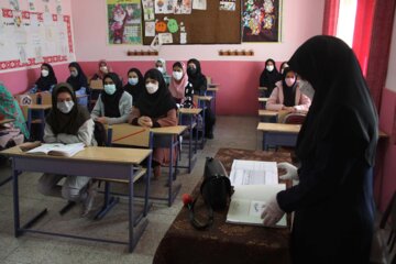 ۱۲ معلم آذربایجان‌غربی به مرحله کشوری جلوه‌های ویژه راه یافتند