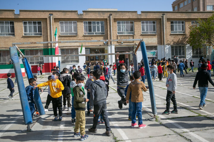 چگونه با وجود کرونا به مدرسه بازگردیم؟