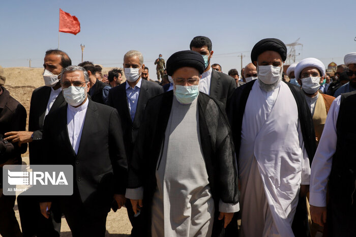«دولت وعدههای صادق» در 40 گزارش / از عمل به تعهدات کلان اقتصادی تا بازگشت دولت به میان مردم 40