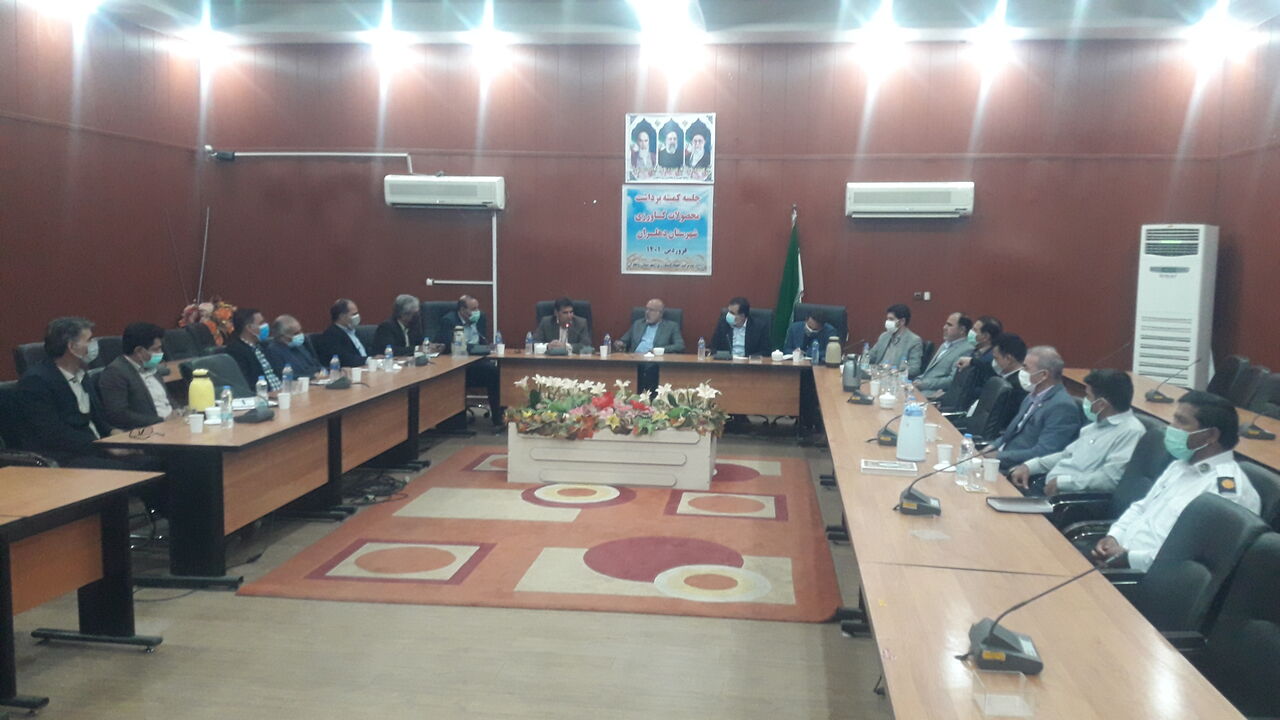  ۱۲۰ هزار تن گندم مازاد دهلران به مراکز خرید تحویل شود
