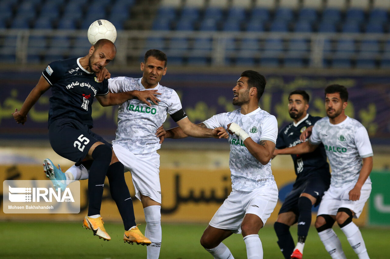 درخواست باشگاه فجر شهید سپاسی برای انجام بازیهای خانگی در ورزشگاه های شیراز درخواست باشگاه فجر شهید سپاسی برای انجام بازیهای خانگی در ورزشگاه های شیراز