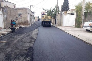 ۷۵ هزار تن قیر رایگان برای آسفالت معابر روستاهای ریگان اختصاص یافت